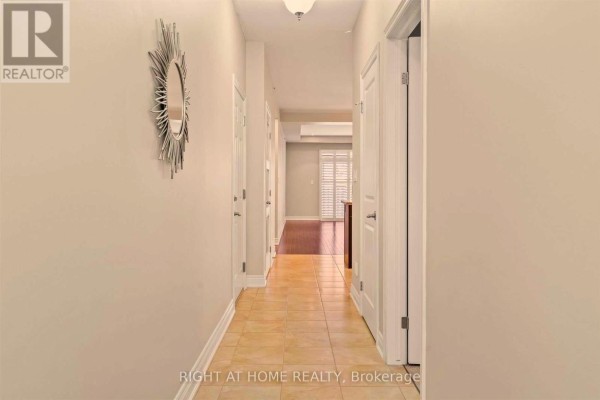 Primary Bedroom - 8 Glory Hill Road, St  Catharines, ON L2P0C6 Photo 4