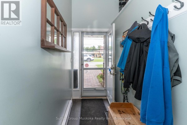 8 Gouldie Street, Huntsville, ON P1H1M5 Photo 5