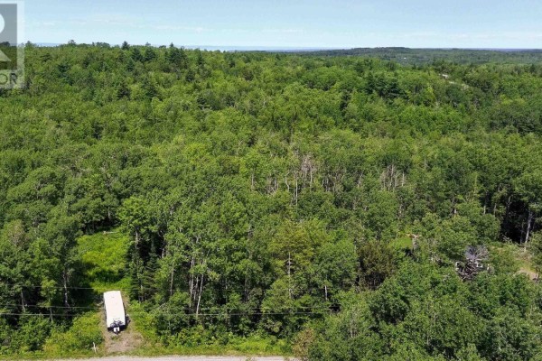 8 Grand Pre Road, Wallbrook, NS B4P2R3 Photo 3