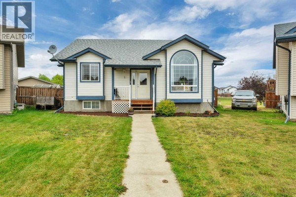 8 Hansen Close, Sylvan Lake