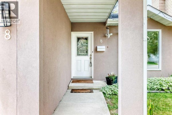 Breakfast - 8 Hawkfield Crescent Nw, Calgary, AB T3G1Z5 Photo 5