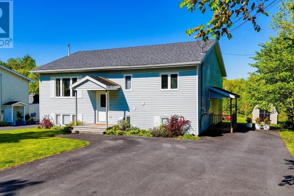 8 Iona Road, Wolfville, NS B4P2H1 Photo 3
