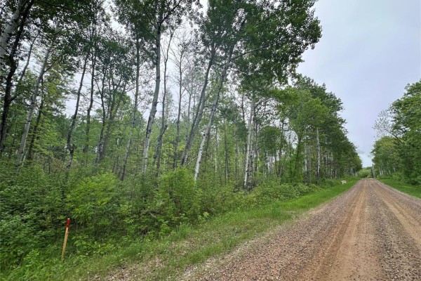 8 Ironwood Point Road, Belair, MB R0E0E0 Photo 4