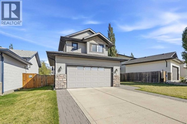 4pc Bathroom - 8 Irving Crescent, Red Deer, AB T4R3R9 Photo 2