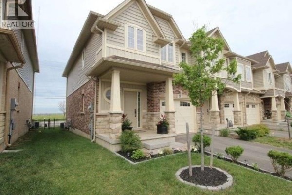 8 Lakelawn Road Unit# 29, Grimsby, ON, photo 2