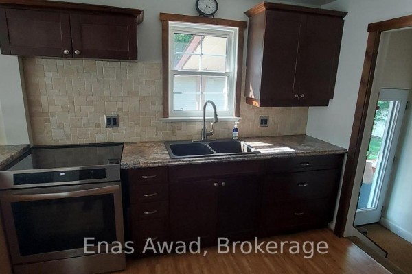 Primary Bedroom - 8 Lavallee Crescent, Orillia, ON L3V2B1 Photo 4