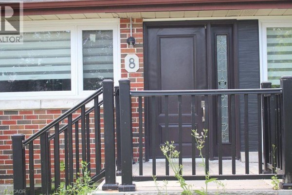 4pc Bathroom - 8 Marlborough Road Unit# Upper, Guelph, ON N1E3X2 Photo 2