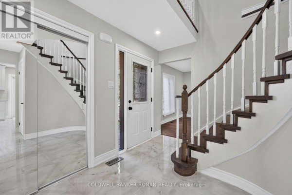 8 Mccullough Avenue, New Tecumseth, ON L0G1A0 Photo 4