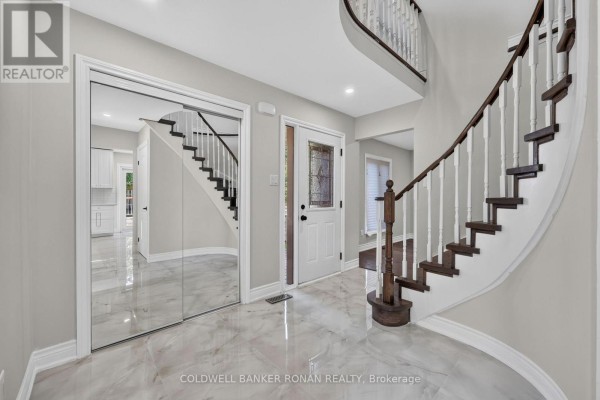 8 Mccullough Avenue, New Tecumseth, ON L0G1A0 Photo 5