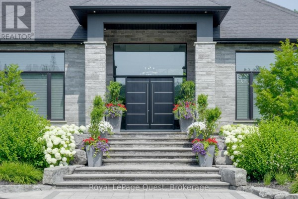 8 Midves Court, Springwater, ON, photo 2