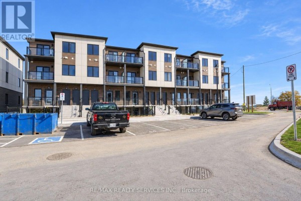 8 Miseferi Crescent, Cambridge, ON N1T0J1 Photo 2