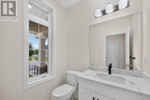 Bedroom - 8 Monkton Circle, Brampton, ON L6Y0X1 Photo 5