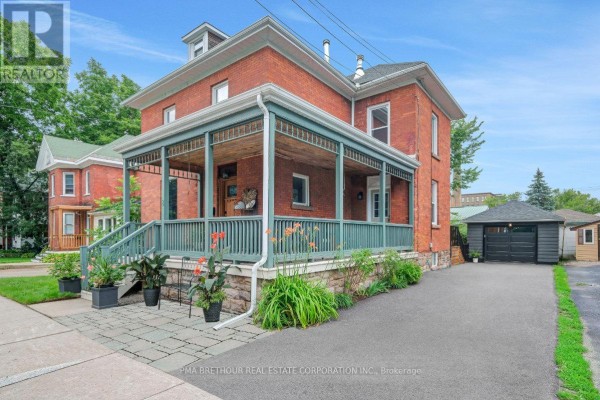 8 North Street, Perth, ON, photo 2
