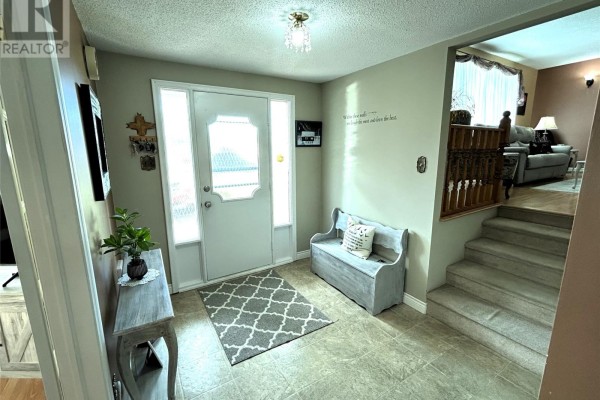 Bath (# pieces 1-6) - 8 O'brien's Drive, Stephenville, NL A2N2B1 Photo 4