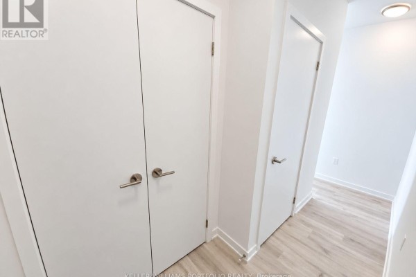 3408 - 8 Olympic Garden Drive, Toronto, ON M2M0B9 Photo 2