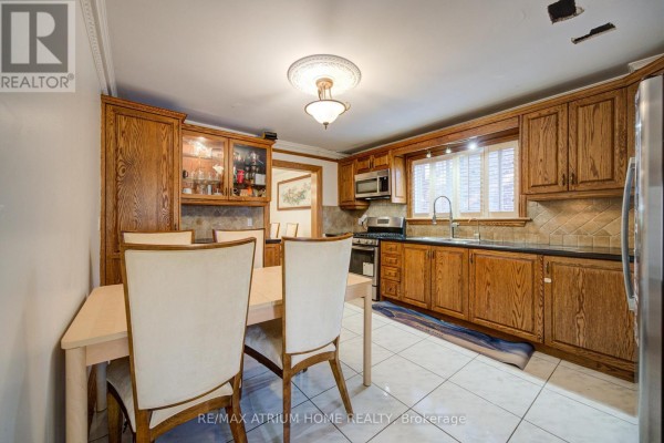 8 Patrick Boulevard, Toronto, ON M2J3K8 Photo 4