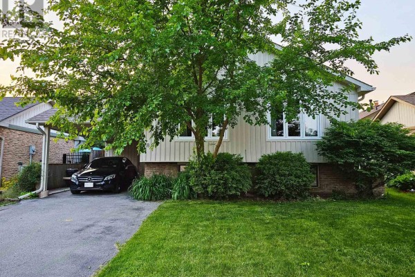 8 Pilkington Crescent, Whitby