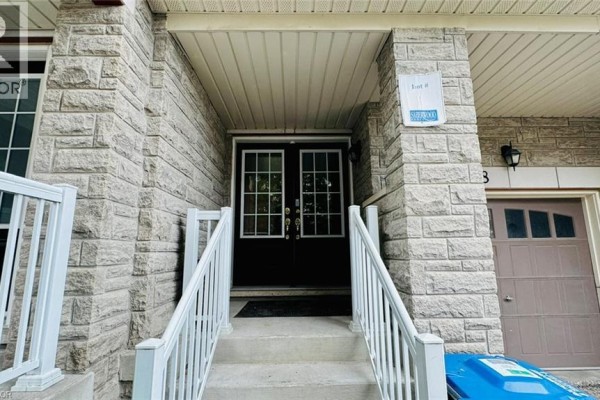 Living room - 8 Rabbit Run Way, Brampton, ON L6Z0J2 Photo 3