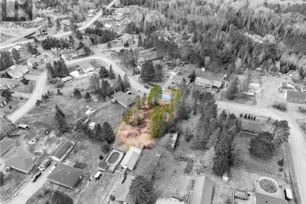 8 Spruce Street, Markstay, ON P0M2G0 Photo 2