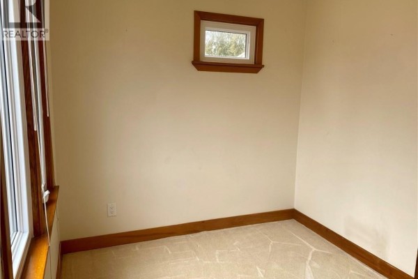 Bedroom - 8 Sterling Street, Brantford, ON N3T4B1 Photo 4