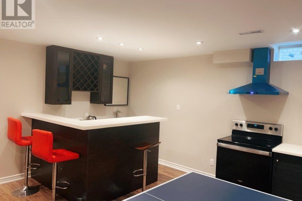 8 Stony Hill Boulevard S, Markham, ON L6C0L6 Photo 5