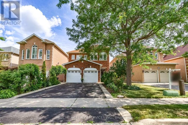8 Sweet Briar Lane, Brampton, ON, photo 2