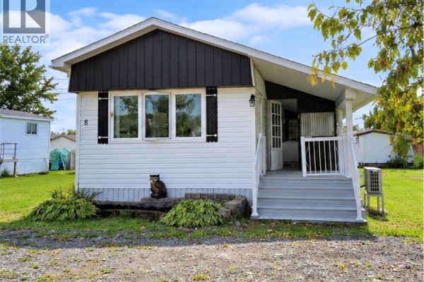 8 Tait Crescent, Moncton
