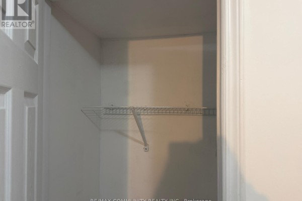 8 Terry Fox Street, Markham, ON, photo 3