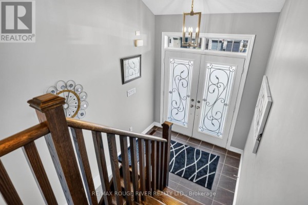 Dining room - 8 Timber Drive, Cavan Monaghan, ON L0A1G0 Photo 4