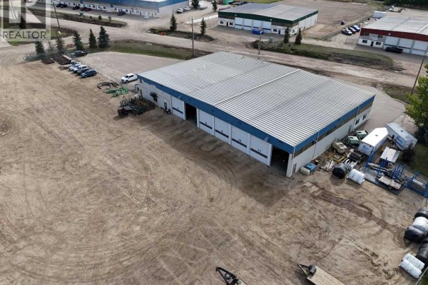 8 Van Der Horn Way, Rural Red Deer County, AB T4S2M4 Photo 5
