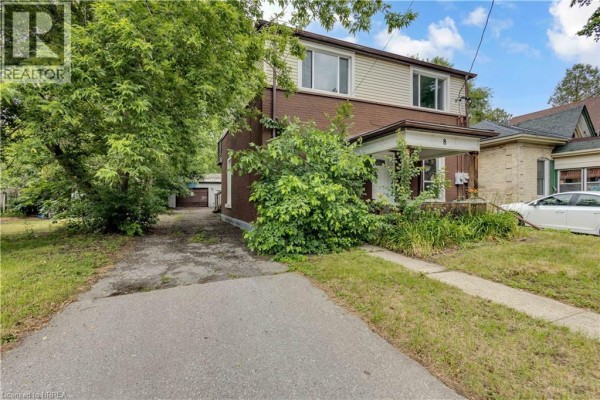 8 Victoria Street, Brantford, ON N3S3J7 Photo 2