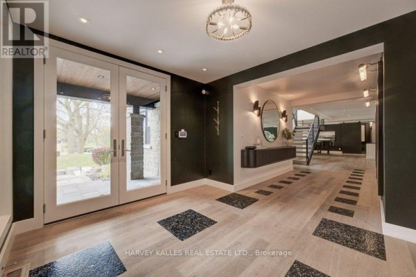 8 Westgate Walk, Kitchener, ON N2M2T8 Photo 2