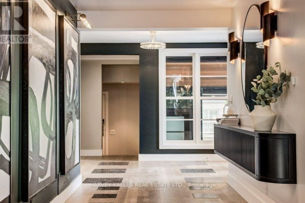 8 Westgate Walk, Kitchener, ON N2M2T8 Photo 3