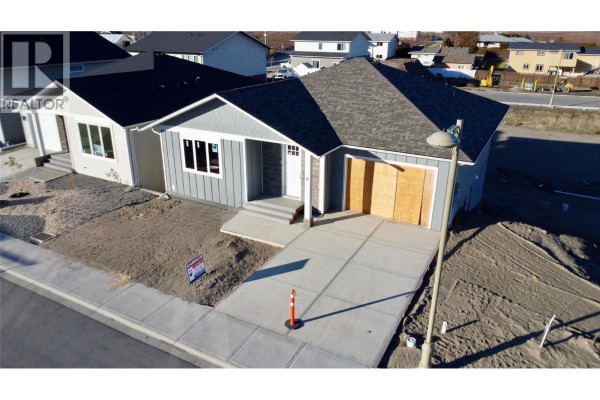 8 Wood Duck Way, Osoyoos, BC, photo 2