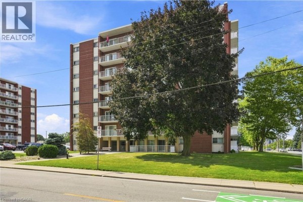 8 Woodman Drive S Unit# 208, Hamilton, ON, photo 3