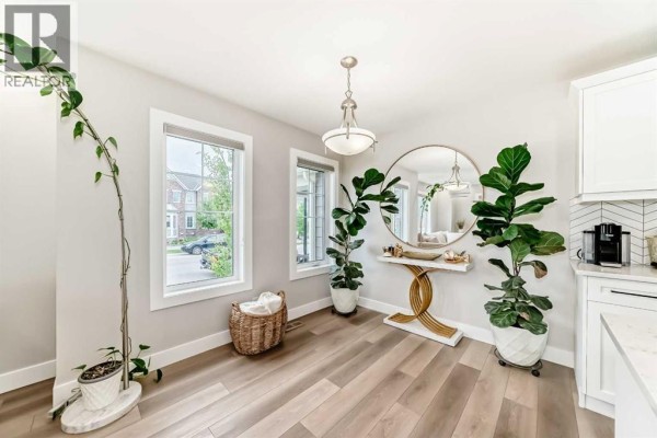 2pc Bathroom - 8 Yorkville Link Sw, Calgary, AB T2X4K4 Photo 5