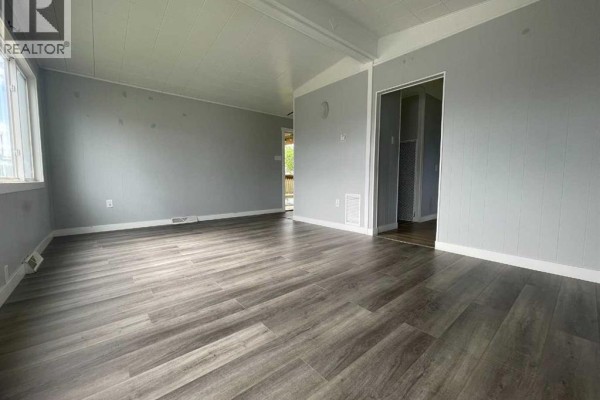 4pc Bathroom - 80, 5308 57 Street, Lloydminster, AB T9V2A3 Photo 5