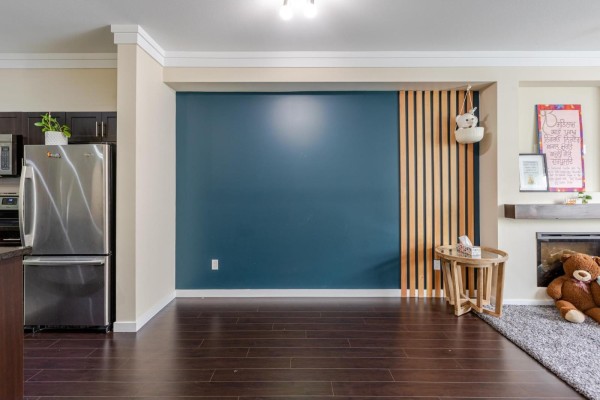 80 14356 63a Avenue, Surrey, BC V3X0E3 Photo 4