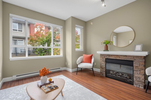 80 7088 191 Street, Surrey, BC V4N0B4 Photo 4