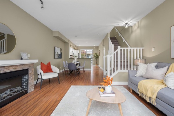 80 7088 191 Street, Surrey, BC V4N0B4 Photo 5