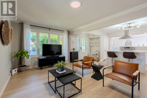 80 Chilton Drive, Hamilton, ON L8J1M4 Photo 5