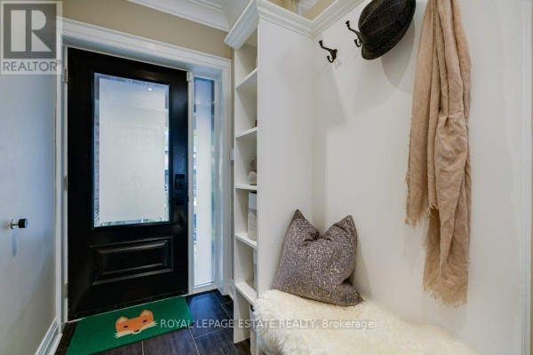 80 Elmer Avenue, Toronto, ON, photo 2