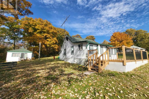 80 Ivey Lane, Otonabee South Monaghan, ON, photo 2