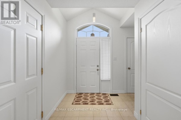 4pc Bathroom - 80 Lister Avenue, Hamilton, ON L9B1E2 Photo 5