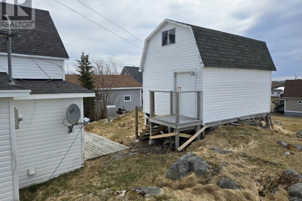 Bath (# pieces 1-6) - 80 Main Road, Fogo Island, NL A0G4H0 Photo 4
