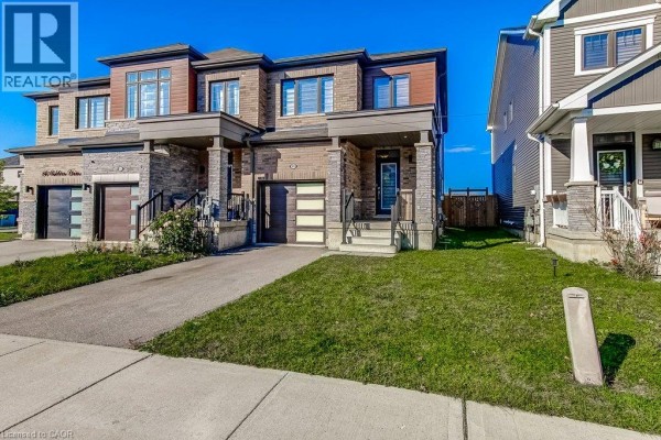 80 Oaktree Drive, Caledonia, ON, photo 2