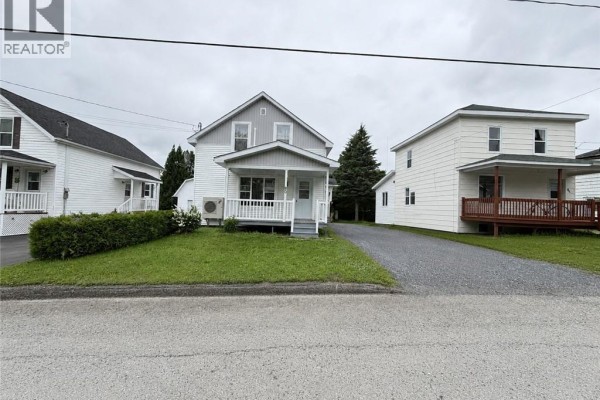 80 Rue St-antoine, Saint Leonard, NB, photo 2