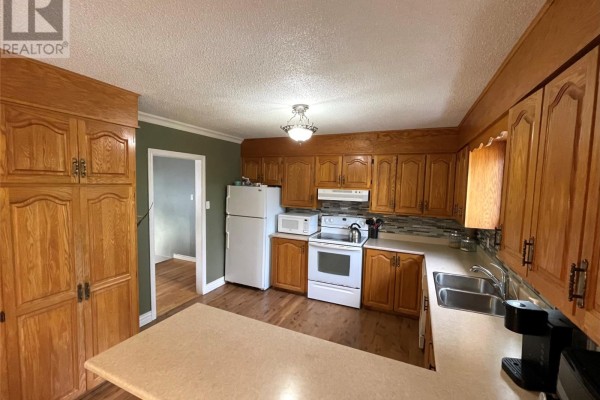 Bedroom - 80 Second Avenue, Grand Falls Windsor, NL A2B1B6 Photo 5