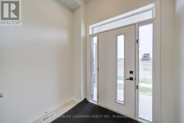 Bedroom 2 - 80 Tipp Drive, Richmond Hill, ON L4E1M2 Photo 5