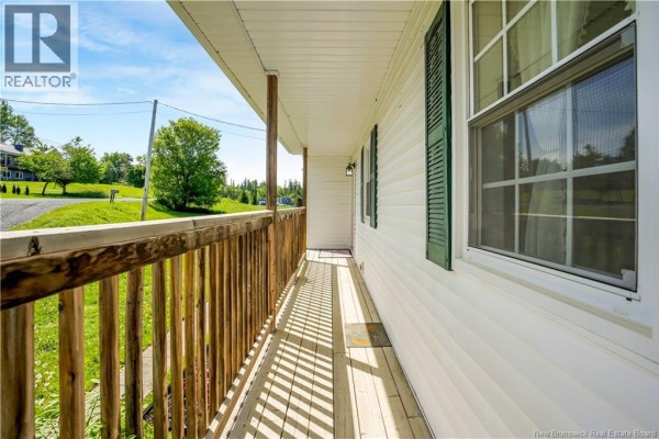 Recreation room - 80 Waugh Road, Riverbank, NB E7L4H6 Photo 3